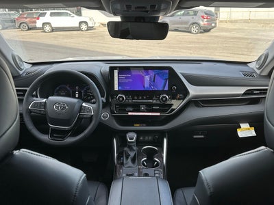 2026 Toyota Highlander Hybrid Limited