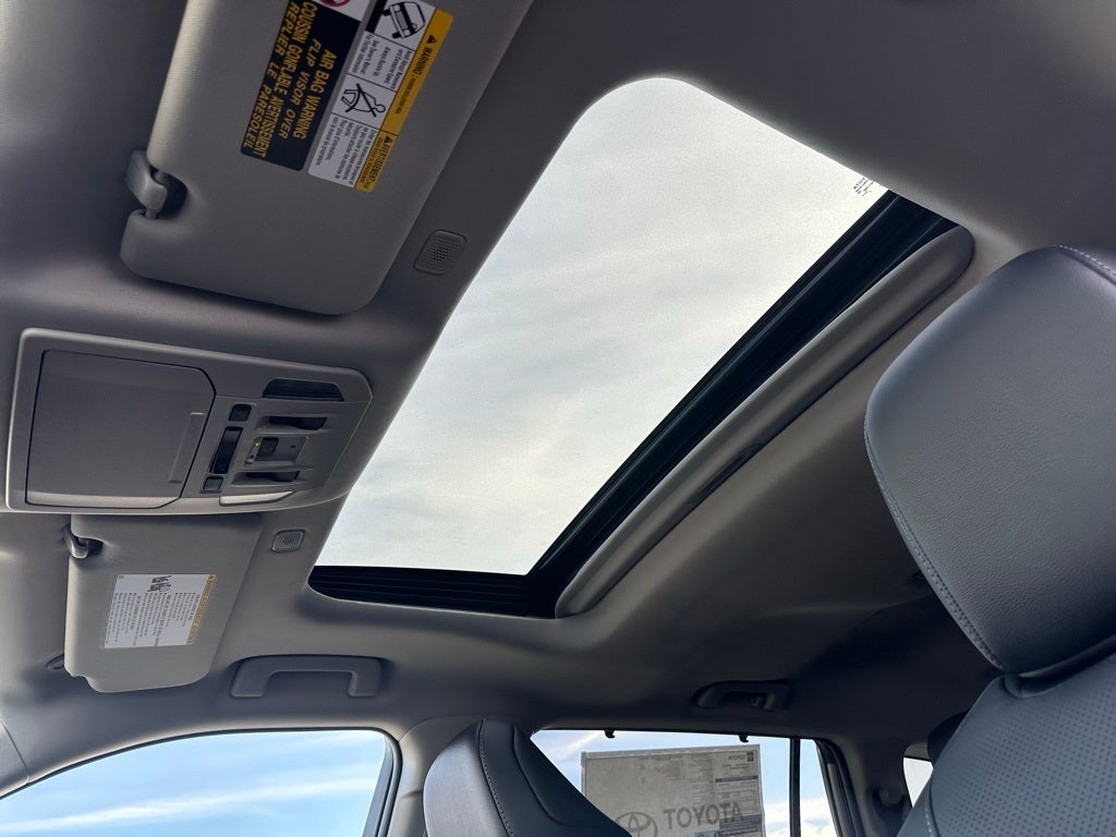 2026 Toyota Highlander Hybrid Limited