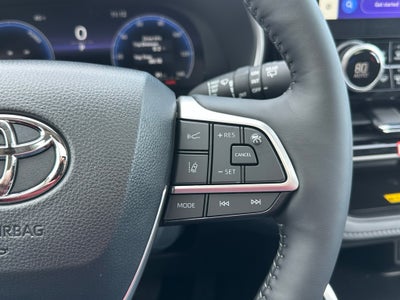 2026 Toyota Highlander Hybrid Limited