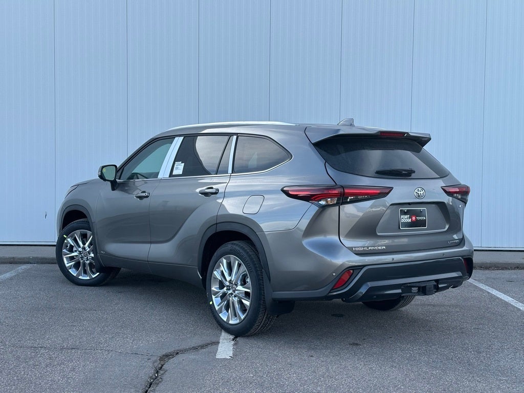 2026 Toyota Highlander Hybrid Limited