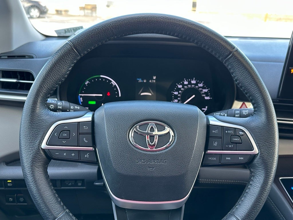 2021 Toyota Sienna XLE