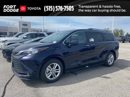 2026 Toyota Sienna XLE 7 Passenger