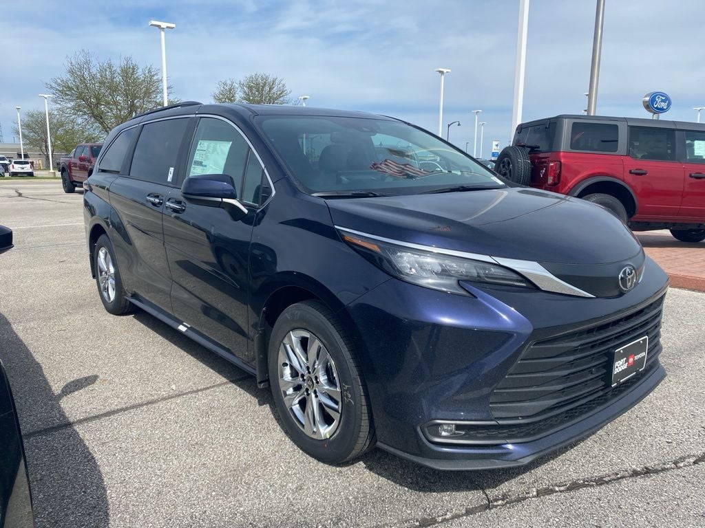 2026 Toyota Sienna XLE 7 Passenger