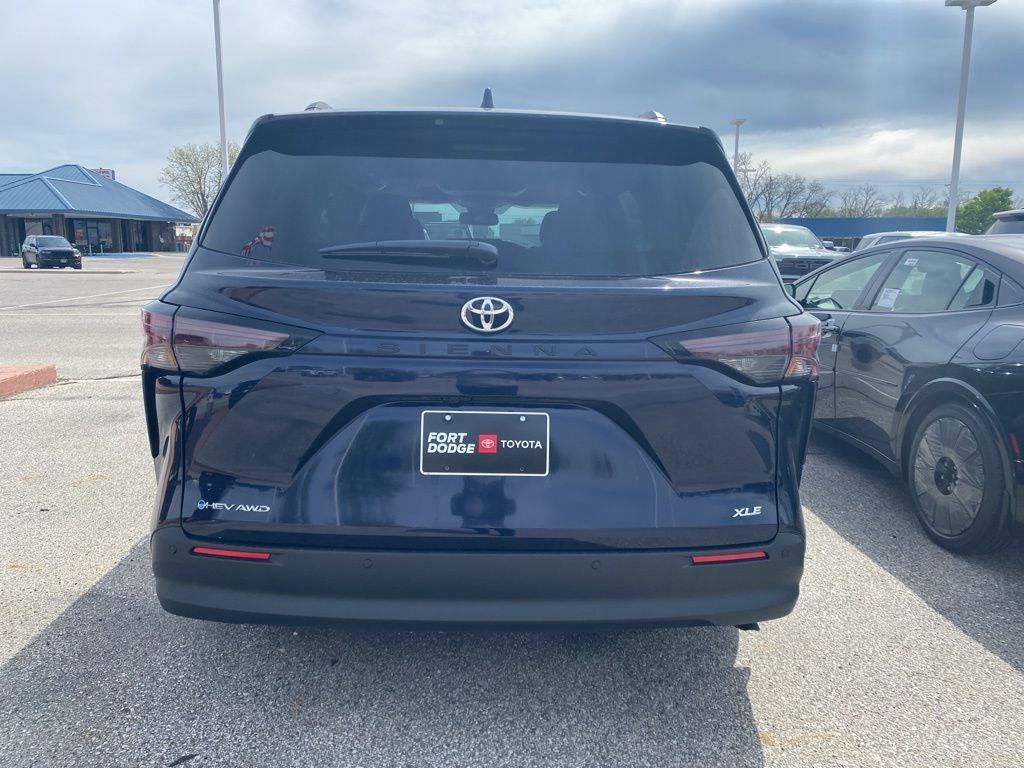 2026 Toyota Sienna XLE 7 Passenger