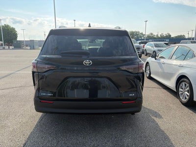 2026 Toyota Sienna XLE 7 Passenger