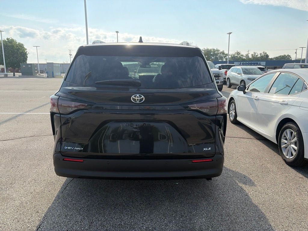 2026 Toyota Sienna XLE 7 Passenger