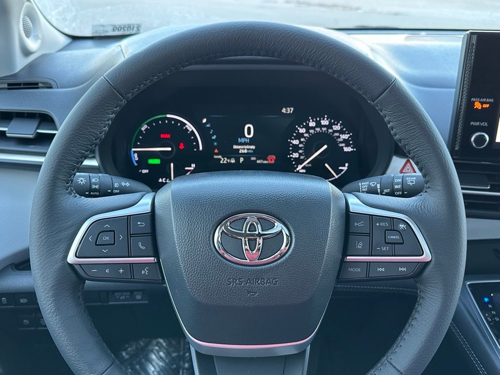 2026 Toyota Sienna XLE 7 Passenger