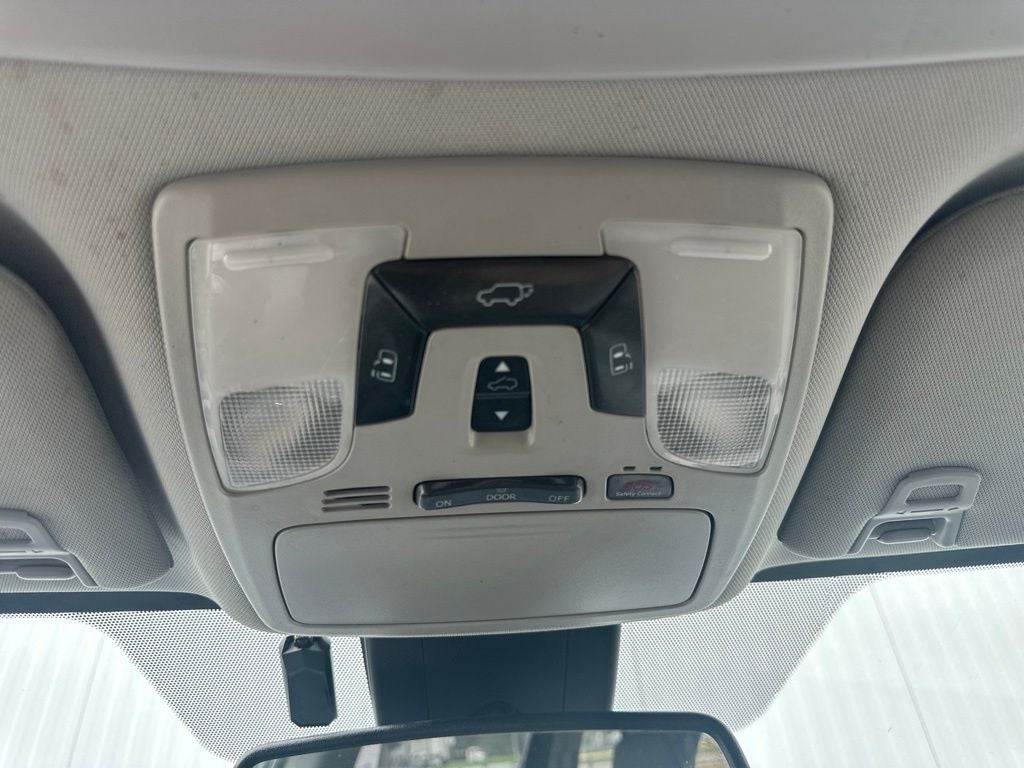 2020 Toyota Sienna XLE Premium 8 Passenger
