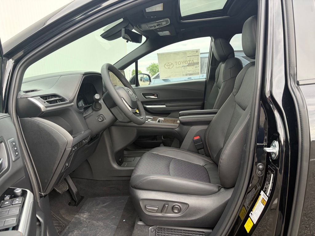 2026 Toyota Sienna Limited 7 Passenger