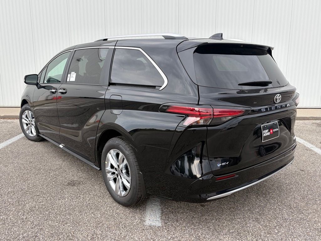 2026 Toyota Sienna Limited 7 Passenger