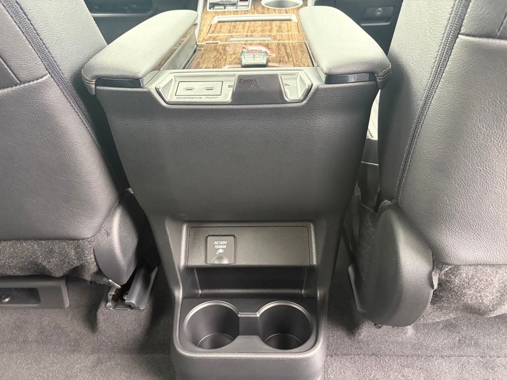 2026 Toyota Sienna Limited 7 Passenger