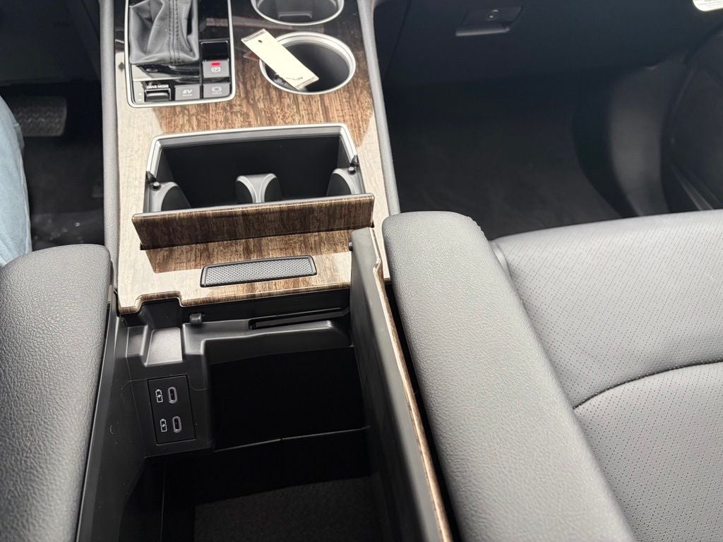 2026 Toyota Sienna Limited 7 Passenger