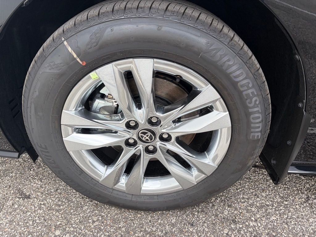 2026 Toyota Sienna Limited 7 Passenger