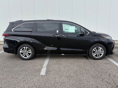 2026 Toyota Sienna Limited 7 Passenger
