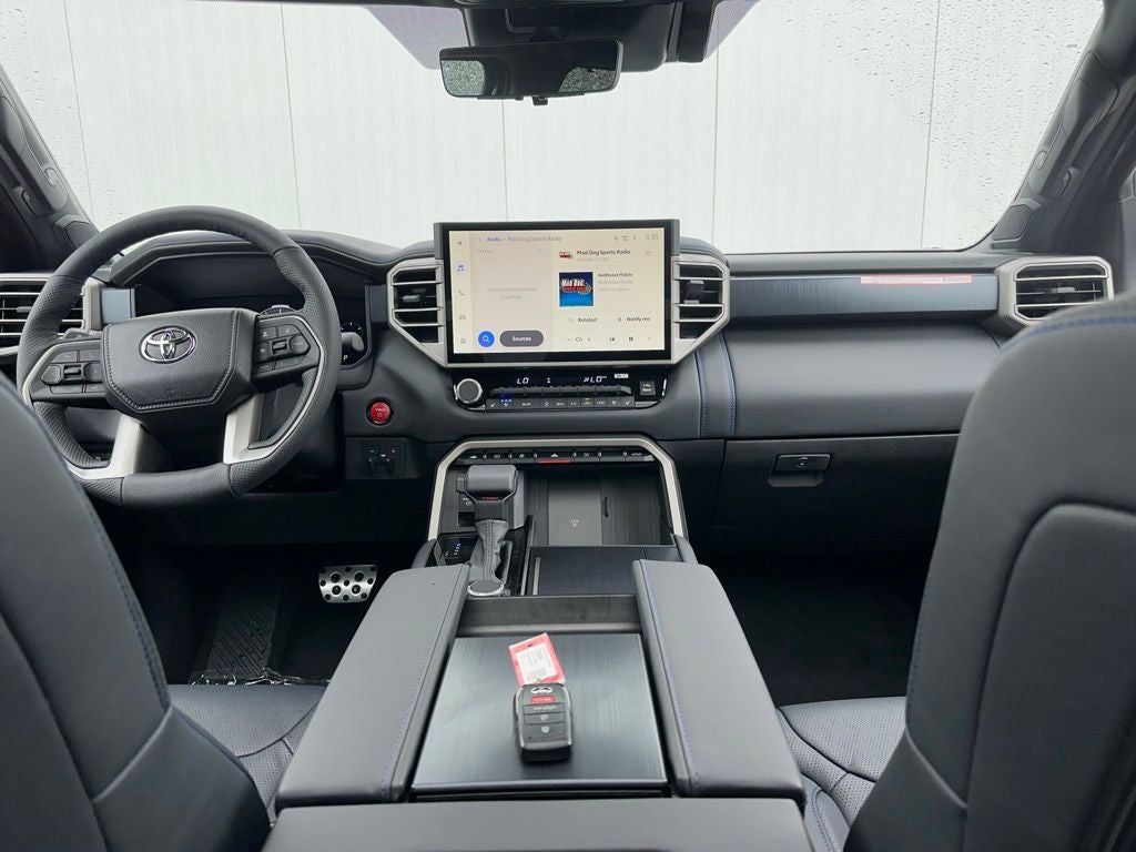 2026 Toyota Tundra Hybrid Platinum