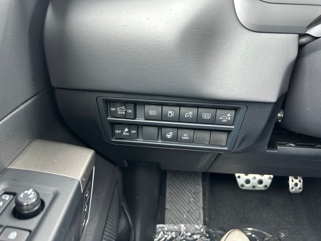 2026 Toyota Tundra Hybrid Platinum