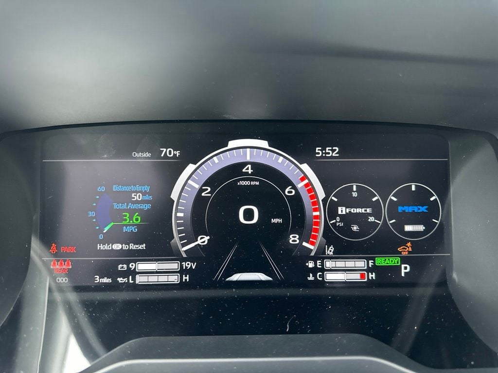 2026 Toyota Tundra Hybrid Platinum