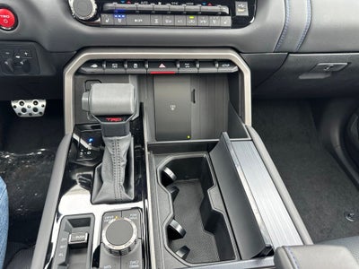 2026 Toyota Tundra Hybrid Platinum