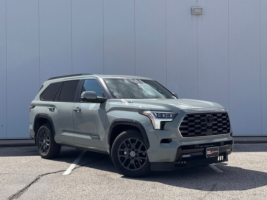 2024 Toyota Sequoia Platinum Hybrid