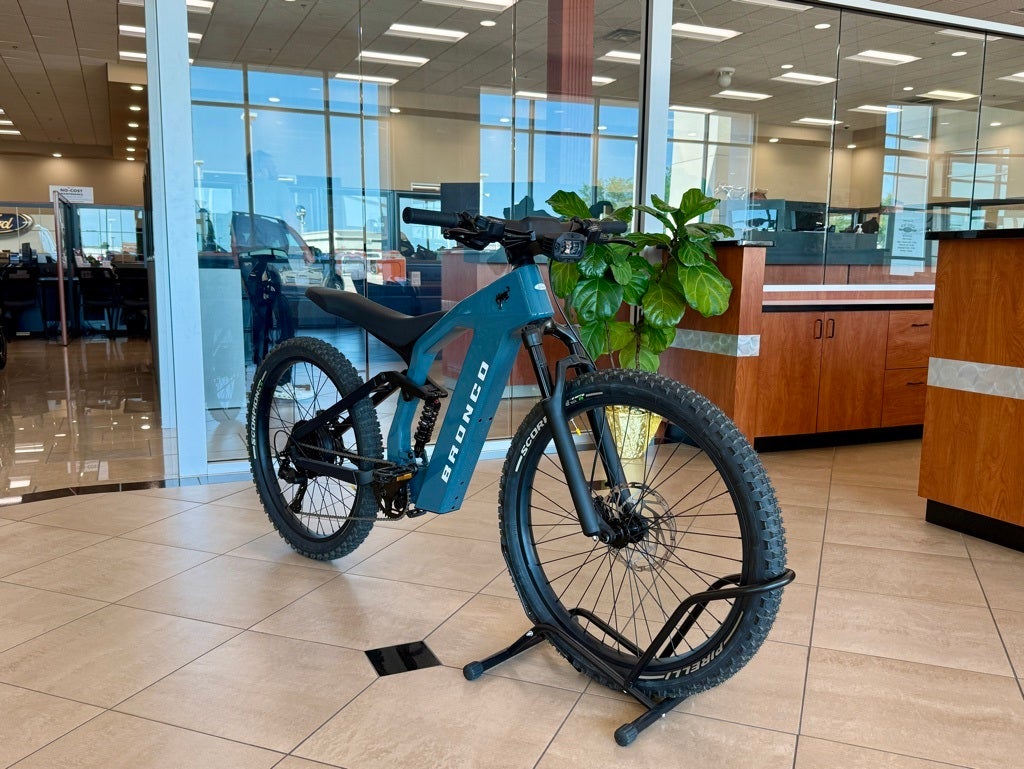 2024 Ford eBike Bronco Medium