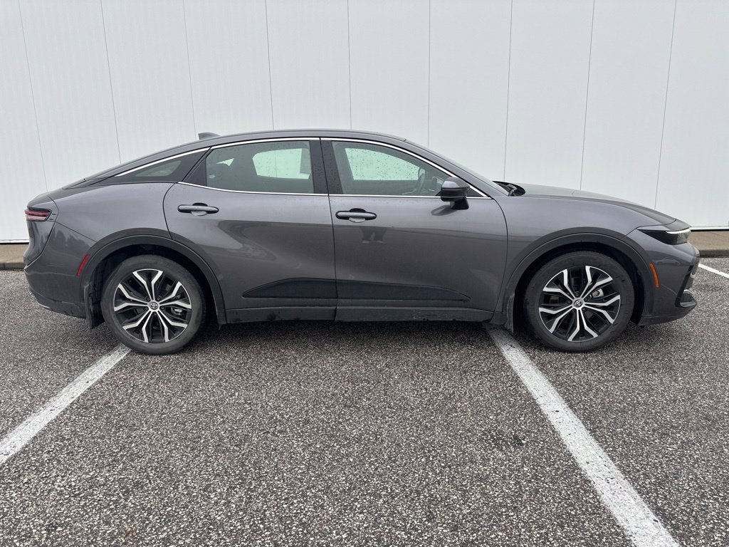 2023 Toyota Crown XLE