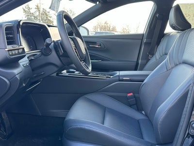 2025 Toyota Crown Signia XLE