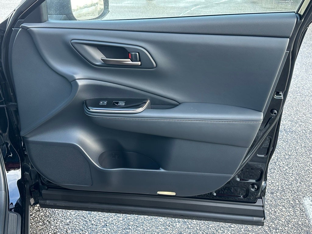 2025 Toyota Crown Signia XLE