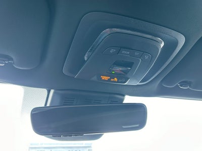 2025 Toyota Crown Signia XLE