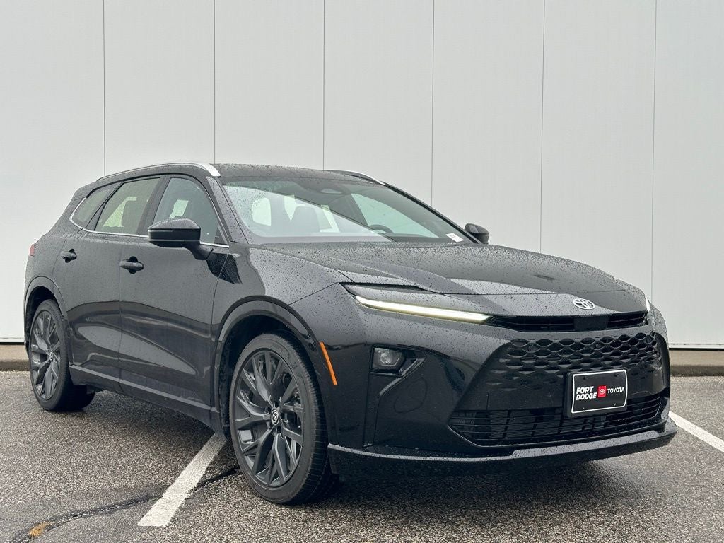 2025 Toyota Crown Signia Limited