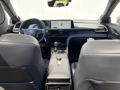 2026 Toyota Crown Signia Limited