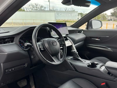 2023 Toyota Venza XLE Nightshade