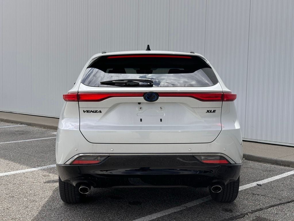2023 Toyota Venza XLE Nightshade