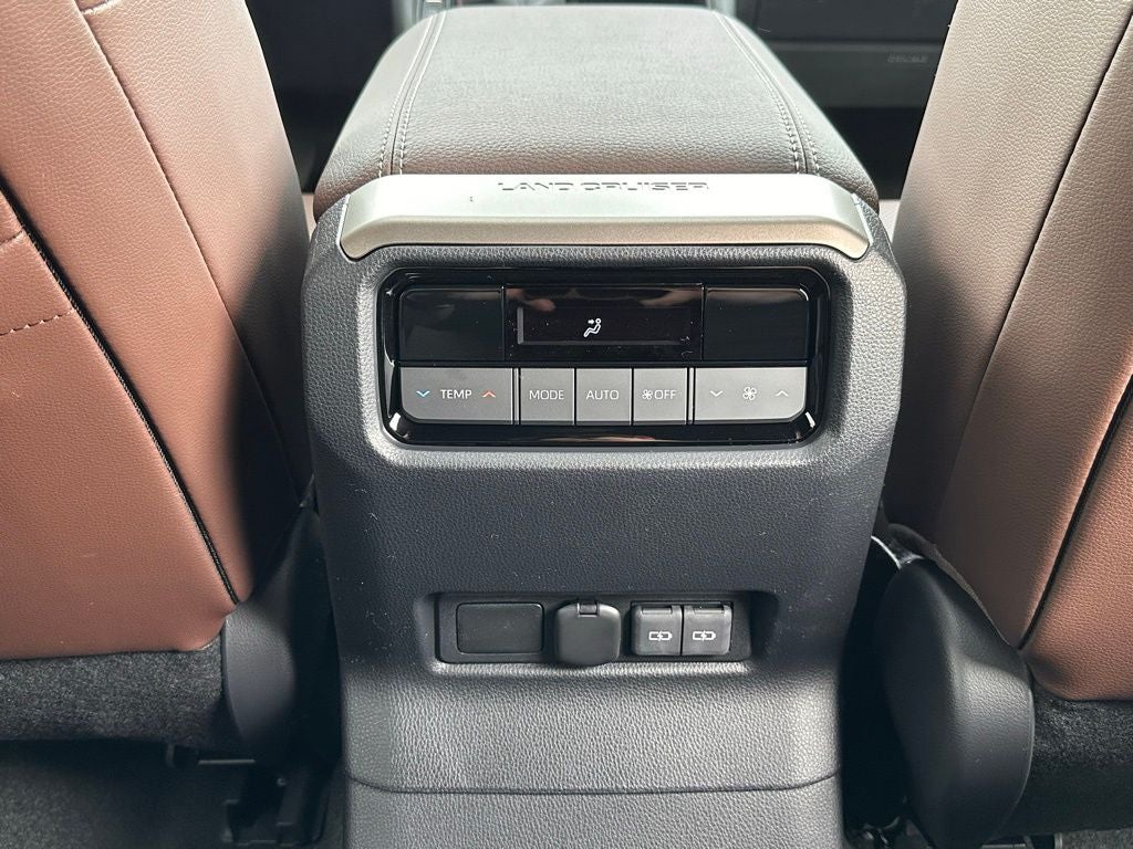 2026 Toyota Land Cruiser Base