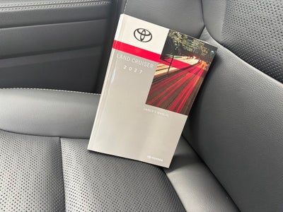 2027 Toyota Land Cruiser Base
