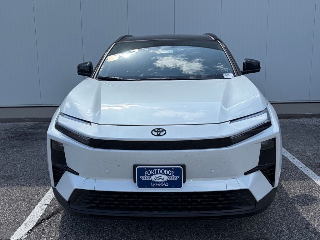 2026 Toyota C-HR XSE Electric
