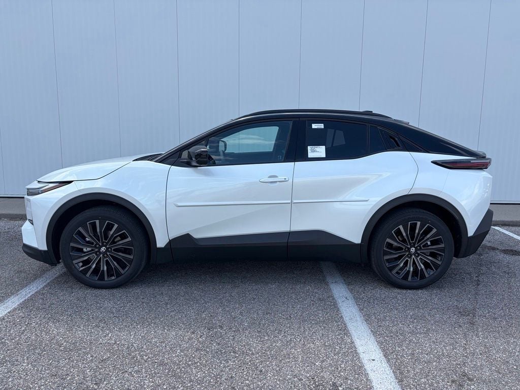 2026 Toyota C-HR XSE Electric