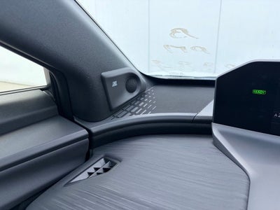 2026 Toyota C-HR XSE Electric