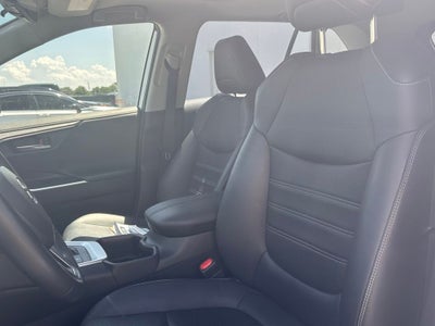 2022 Toyota RAV4 Hybrid Limited