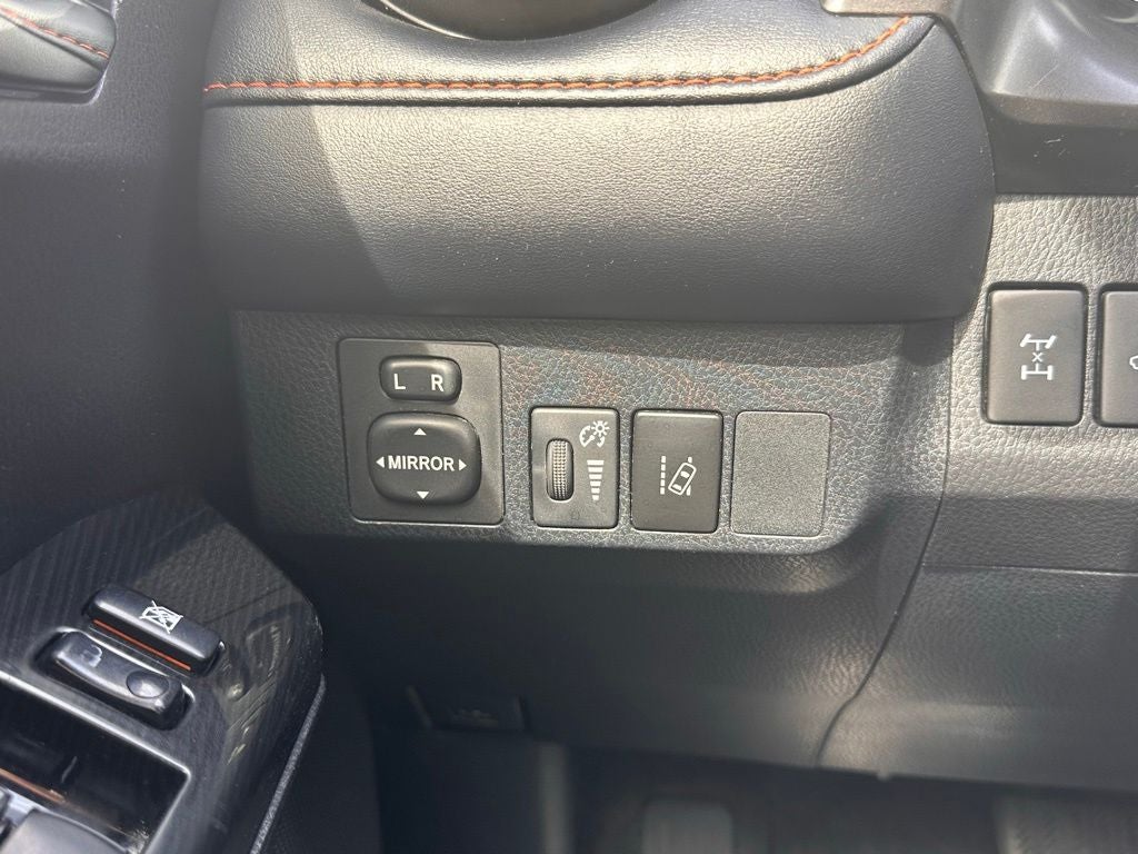 2018 Toyota RAV4 SE