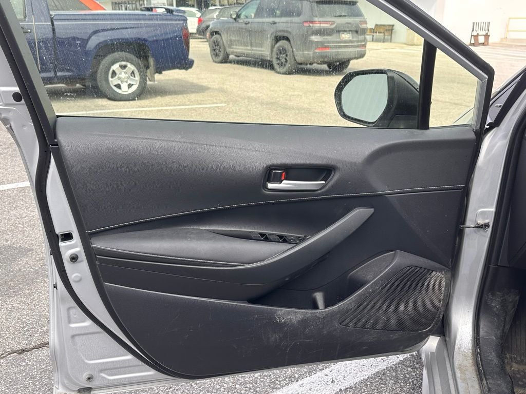 2023 Toyota Corolla Hatchback SE