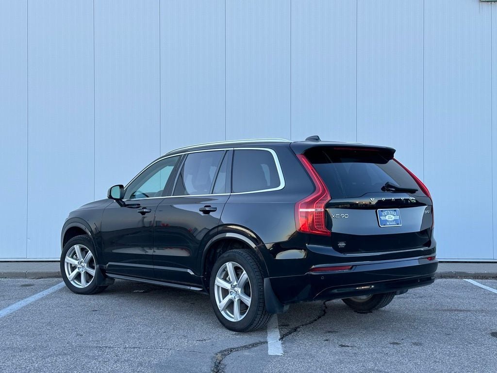 2023 Volvo XC90 B5 Core
