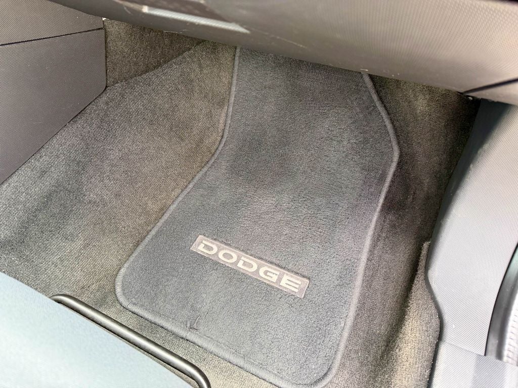 2010 Dodge Avenger Express