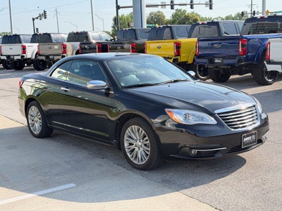 2011 Chrysler 200 Limited
