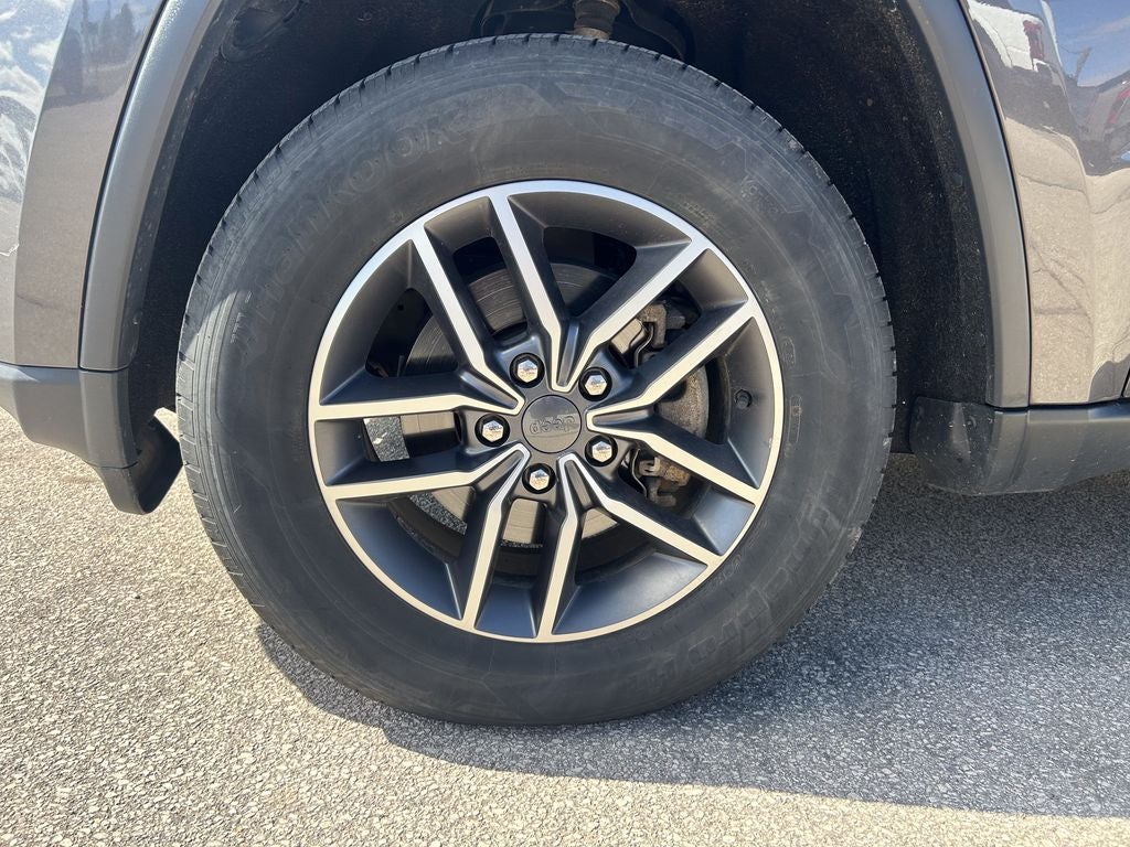 2020 Jeep Grand Cherokee Base