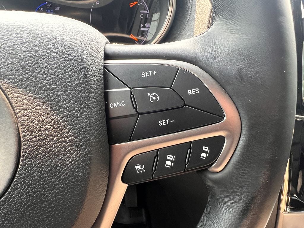 2020 Jeep Grand Cherokee Overland
