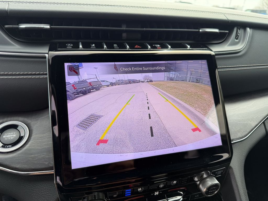 2023 Jeep Grand Cherokee Overland