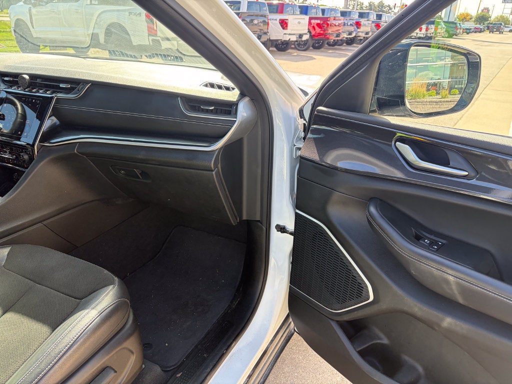 2021 Jeep Grand Cherokee L Altitude