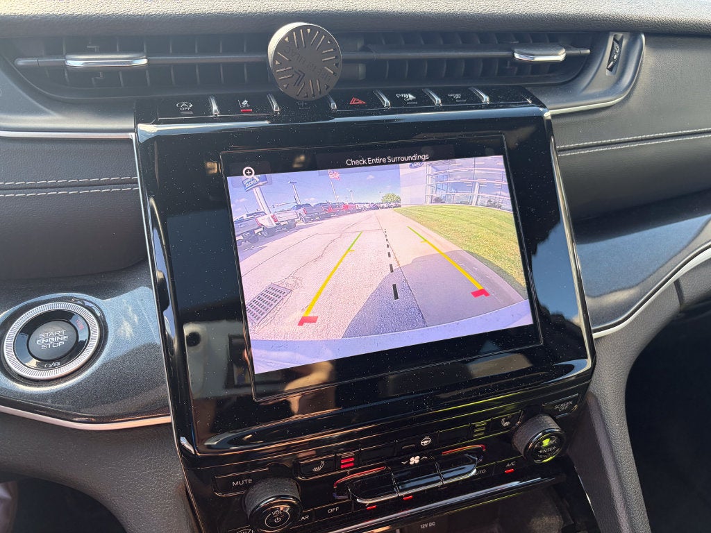 2021 Jeep Grand Cherokee L Altitude