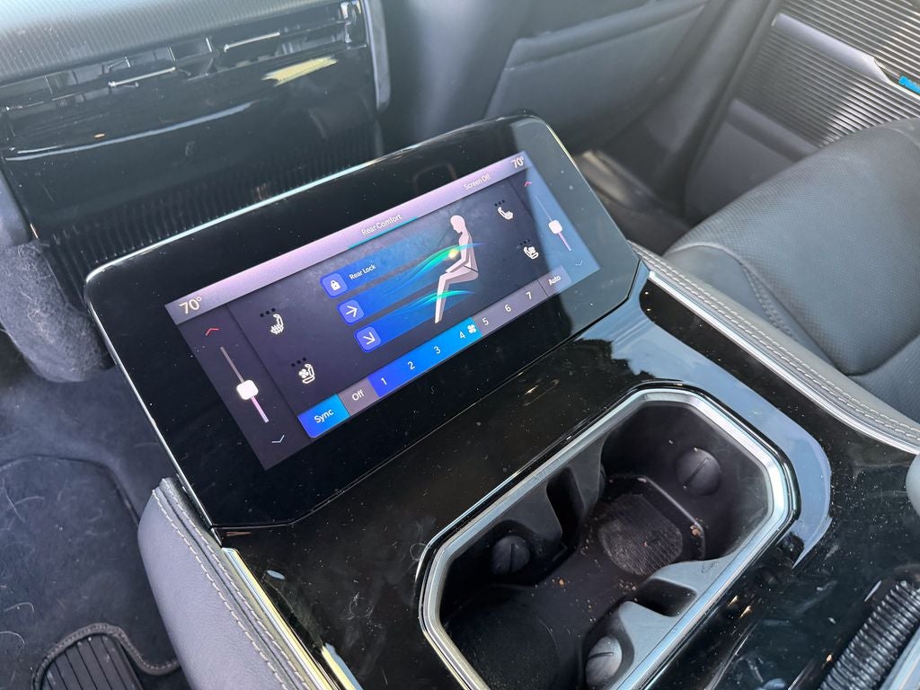 2025 Jeep Grand Wagoneer L Series II