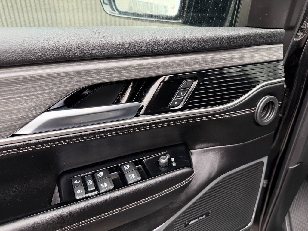 2023 Jeep Wagoneer Series III